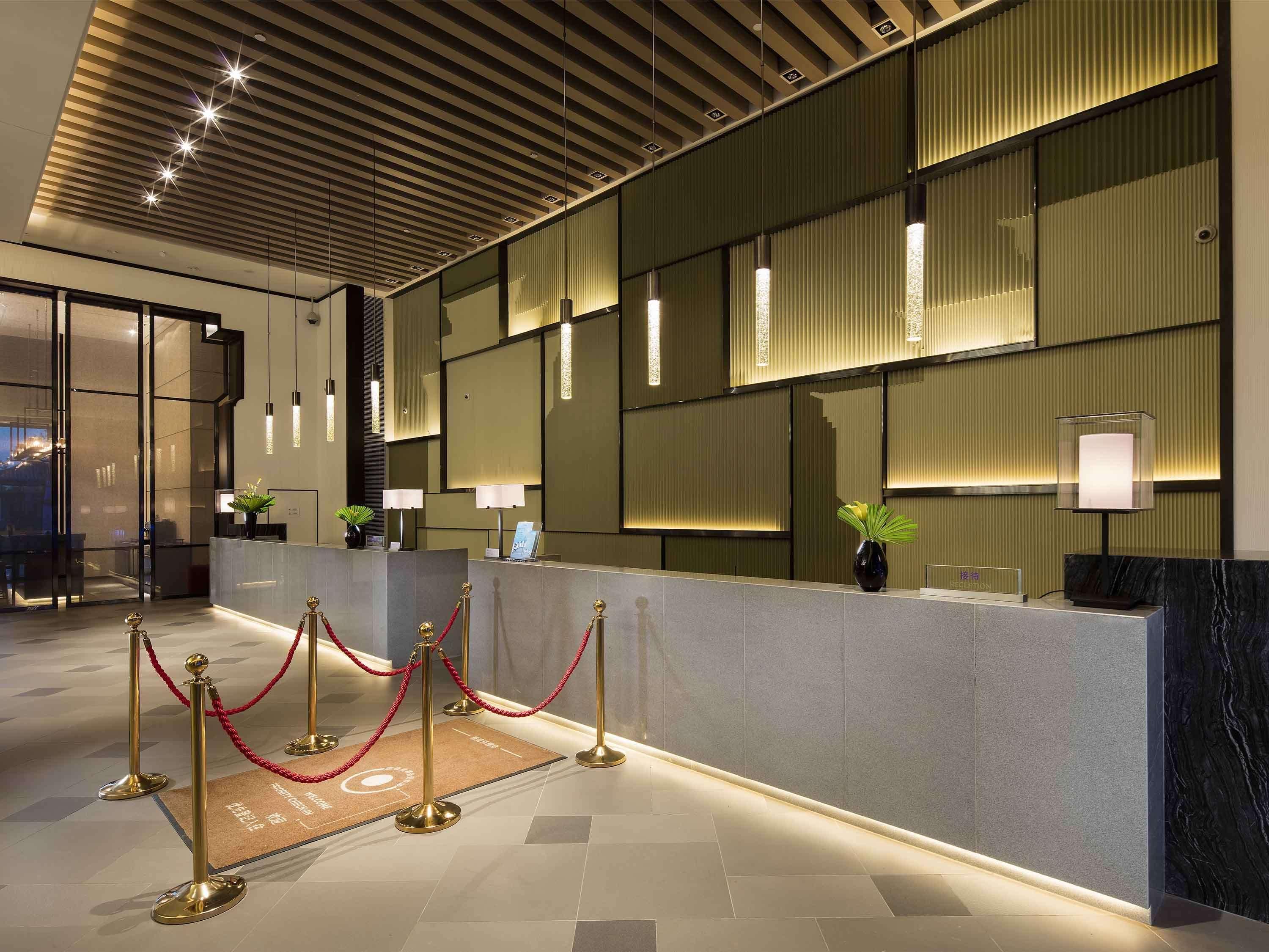 Vista Lobby Mercure Hefei Sunac