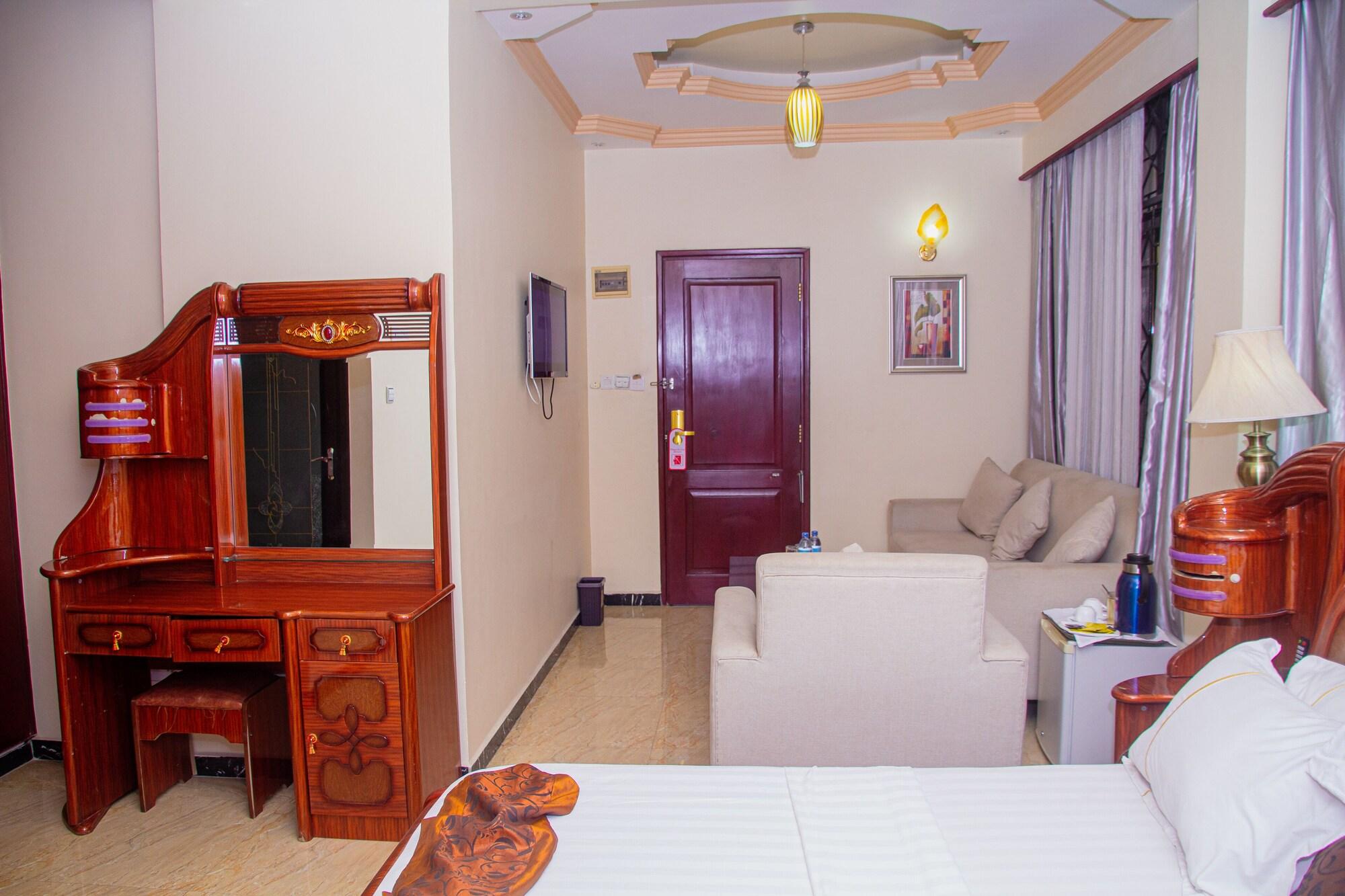 Varios Star City Hotel