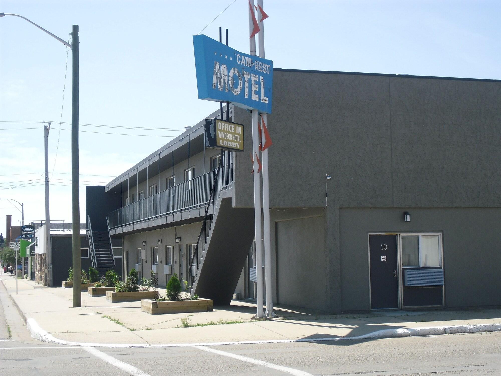 Varios Camrest Motel