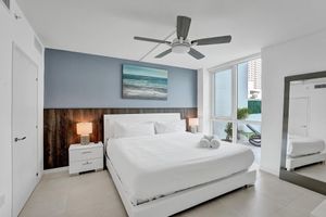 Alquiler Vacacional - Luxury Condo On The Beach. Huge Private Balcony. 5-Star Amenities