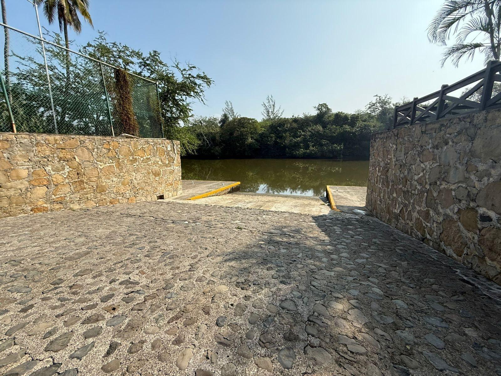 Vista Exterior Hotel Plaza Palmas