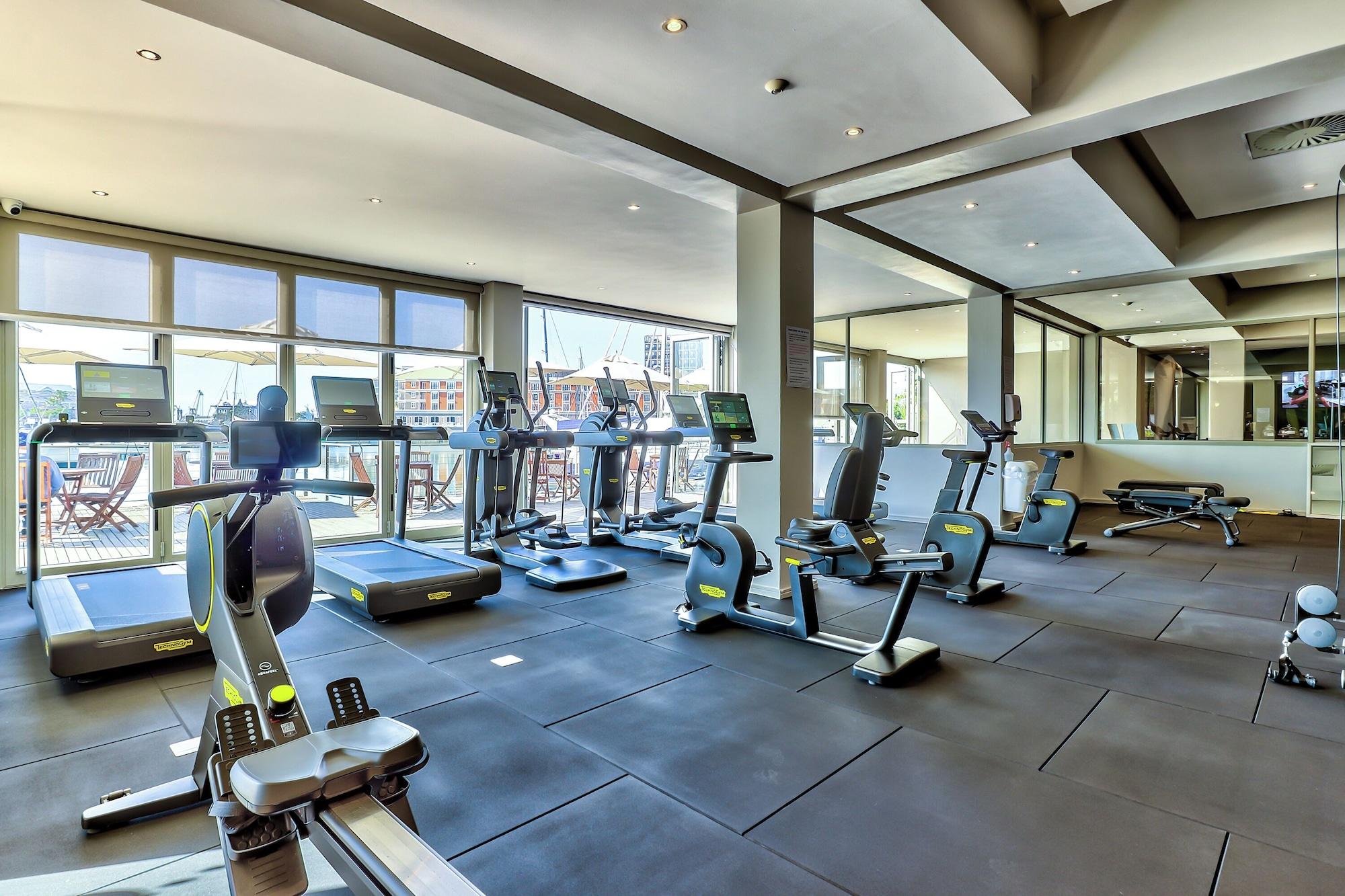 Gimnasio Lawhill Luxury Apartments