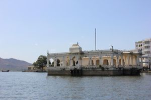 Alojamiento - Hotel Raj Niwas