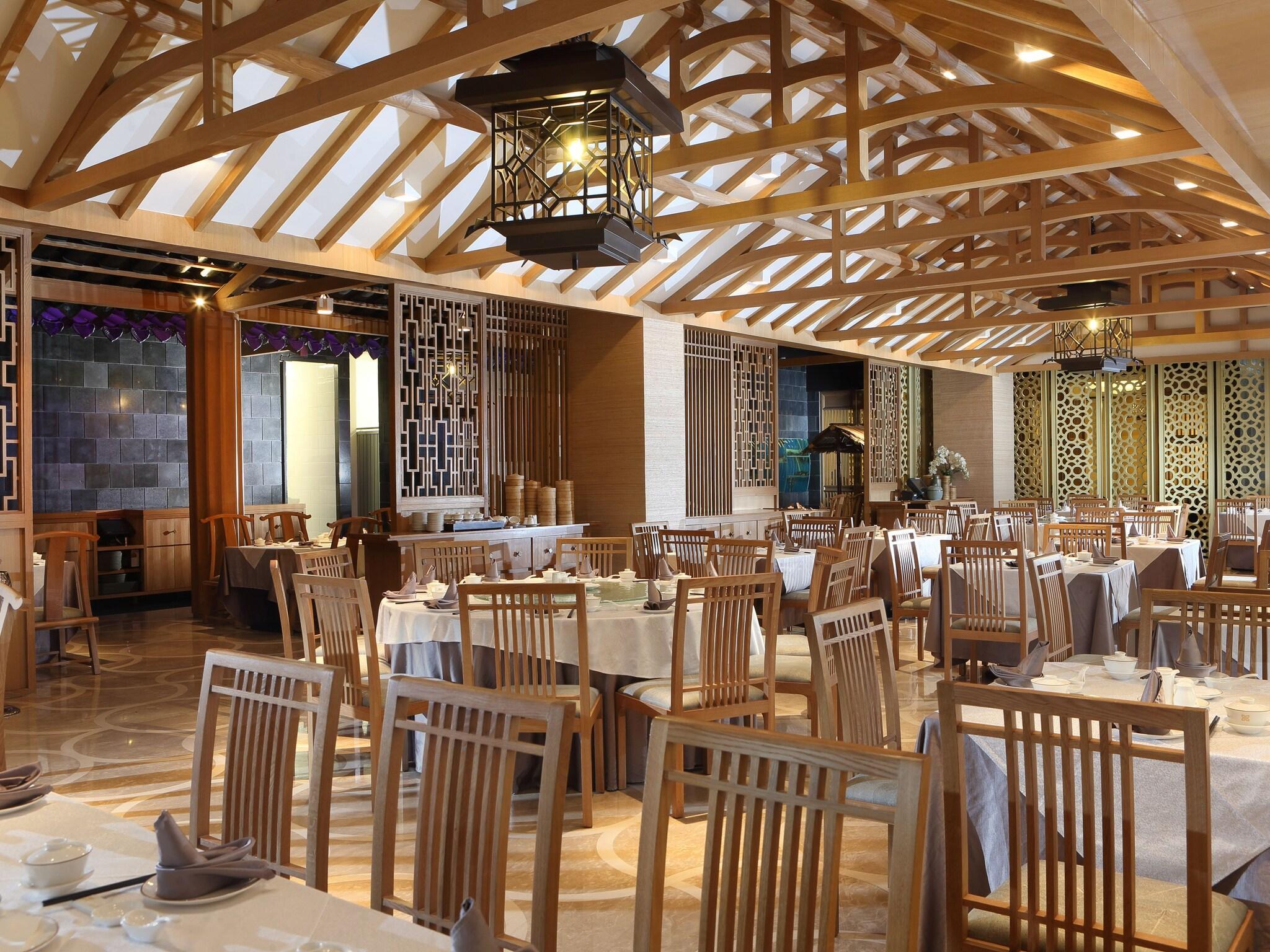 Restaurant Hotel Tentrem Yogyakarta