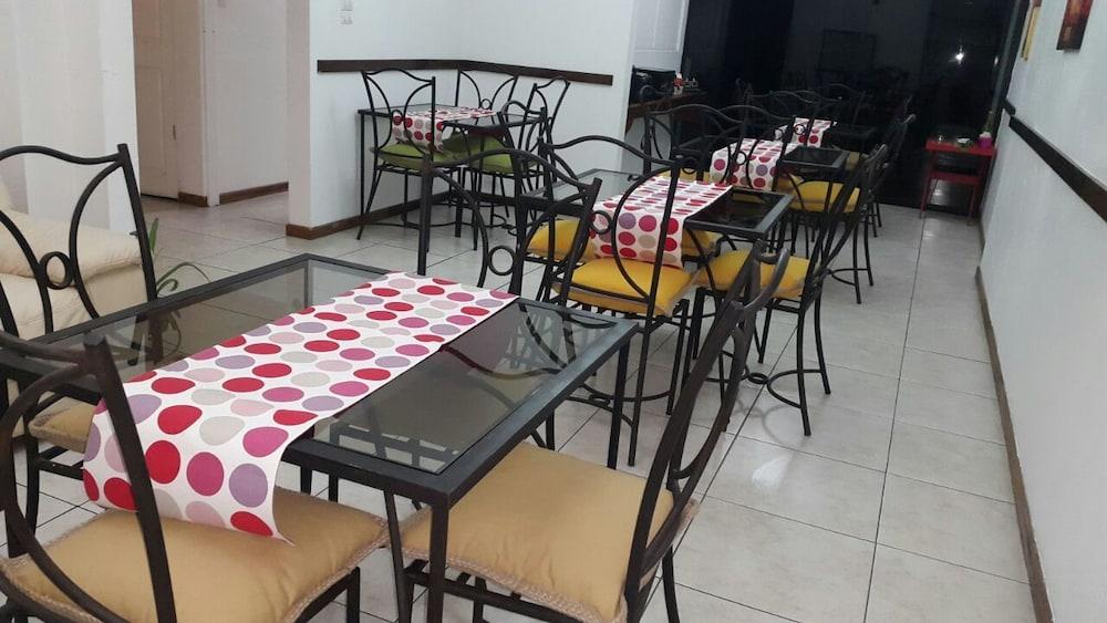 Restaurant Hotel Le Voltaire