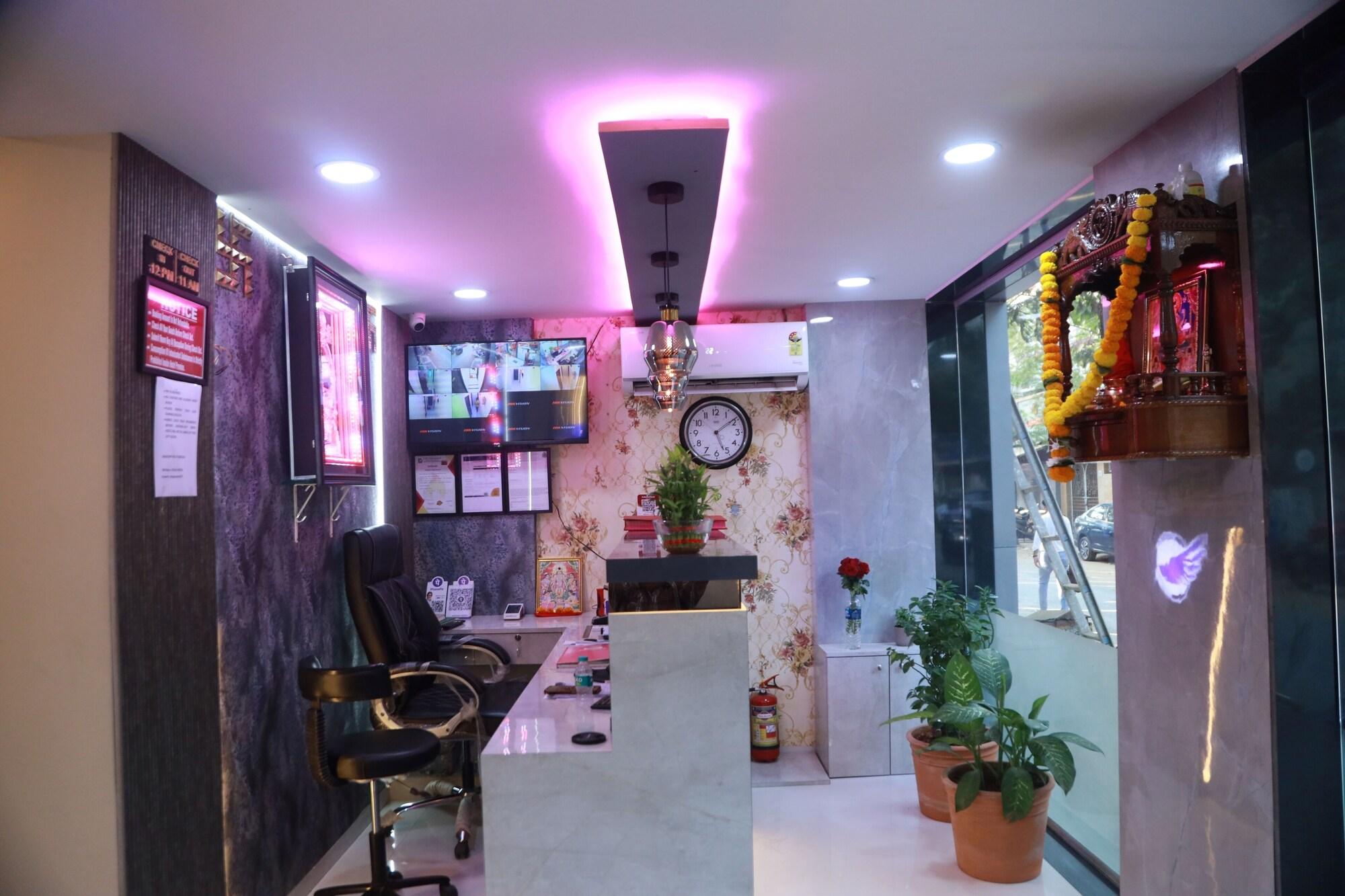 Vista Lobby HOTEL LEXUS.5