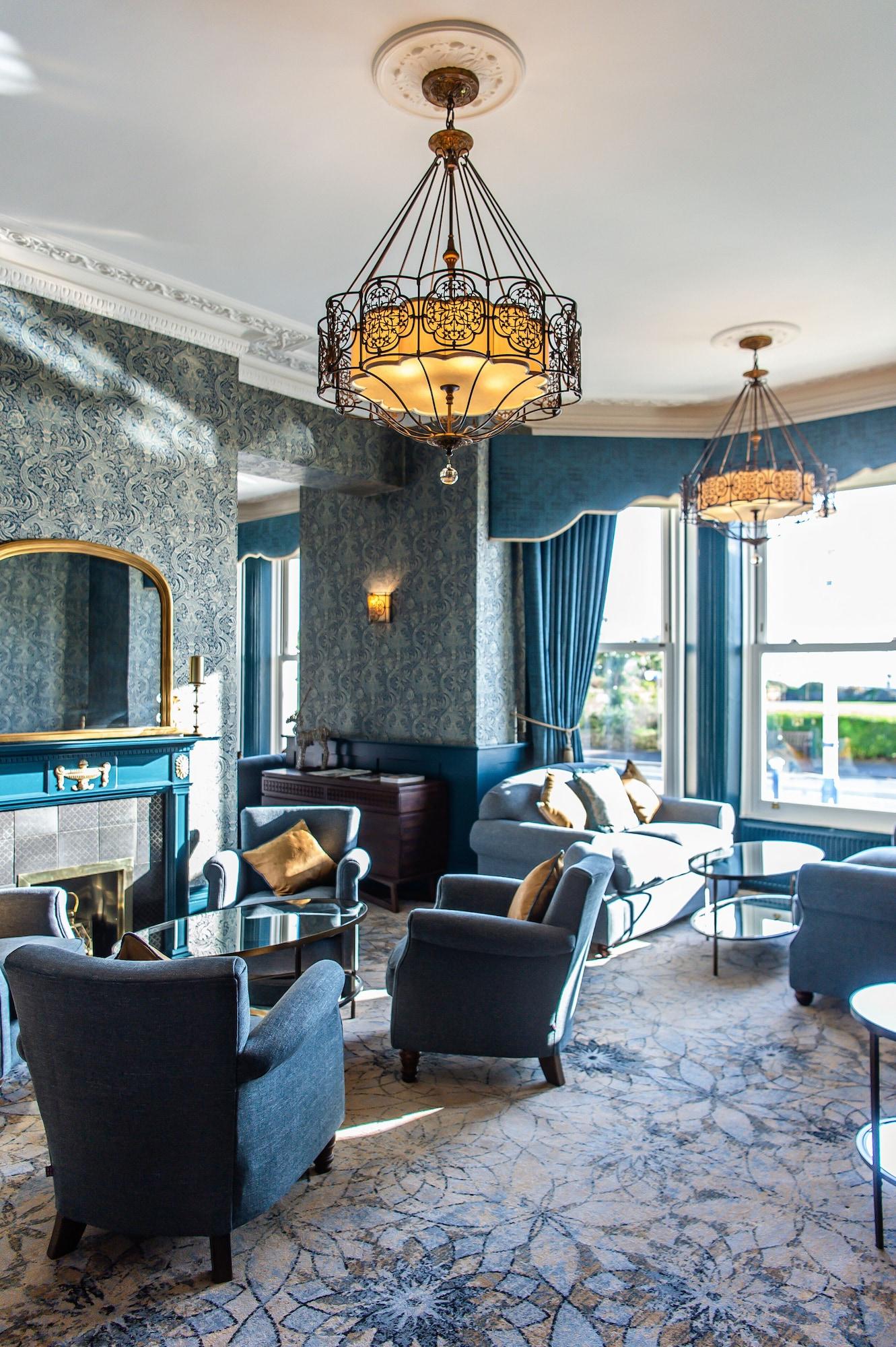 Bar/Salón The Lansdowne, Eastbourne