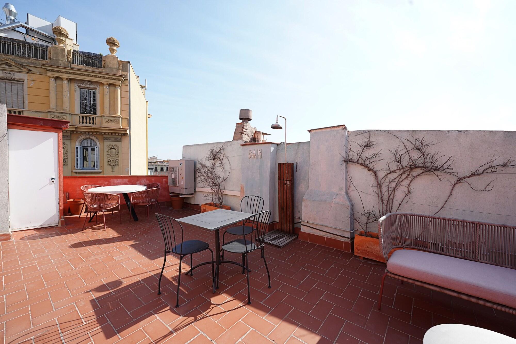 Varios Numa Barcelona Seda