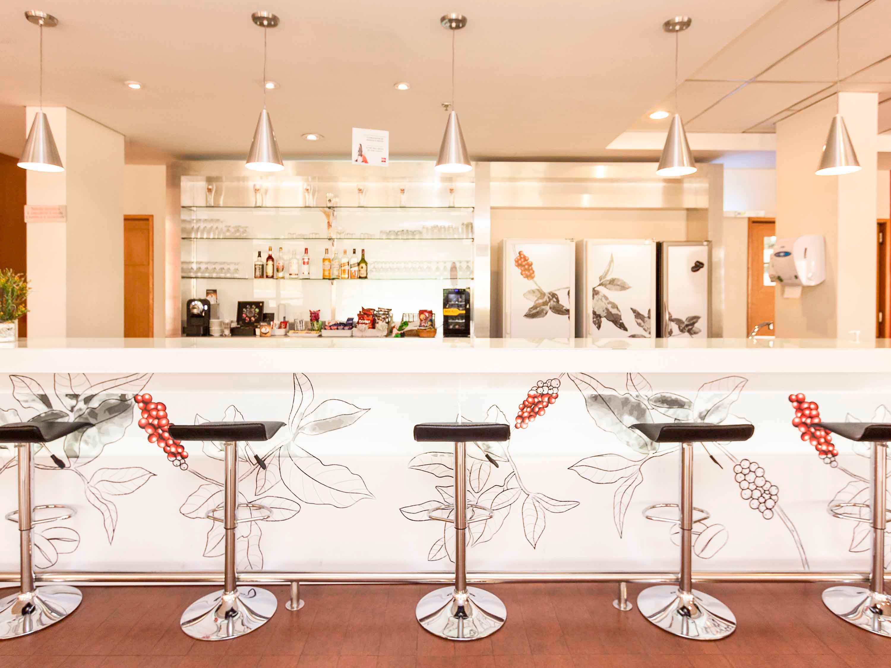 Bar/Salón ibis Betim