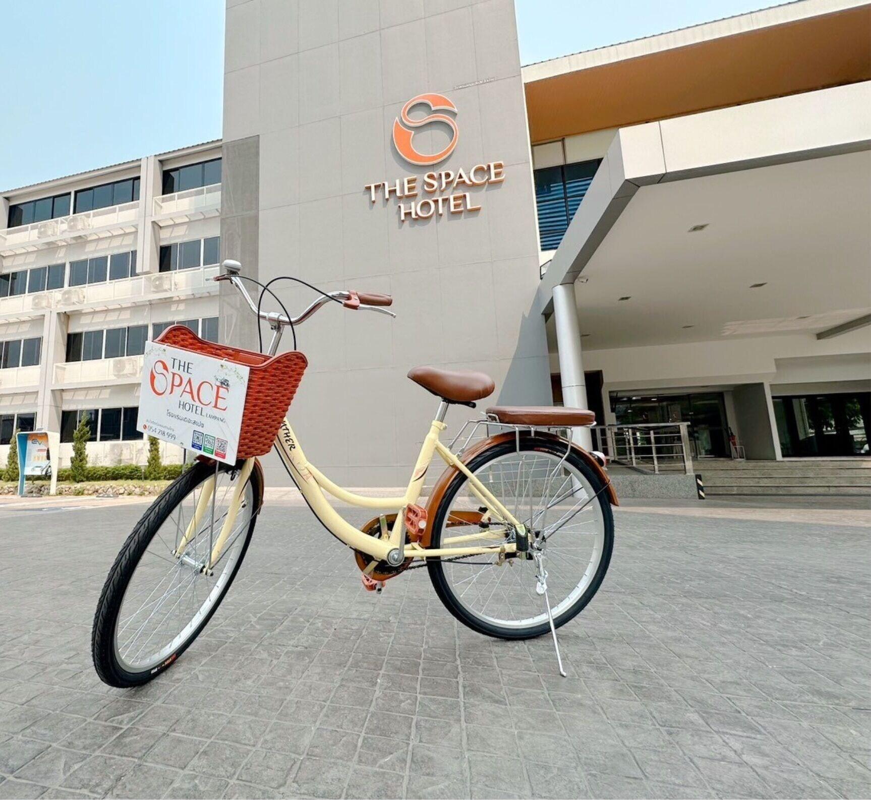 Varios The Space Hotel Lampang