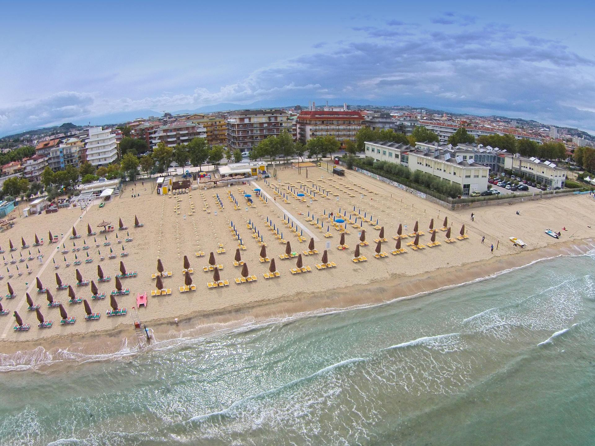 Playa Hotel Regent