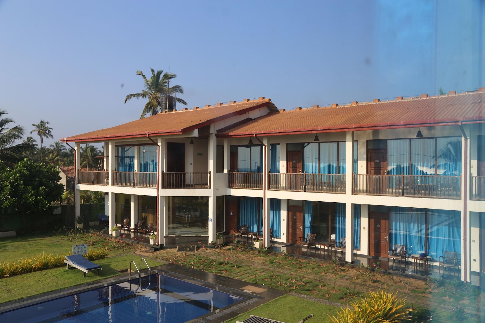 Vista Exterior Calypso Sunset Beach Hotel