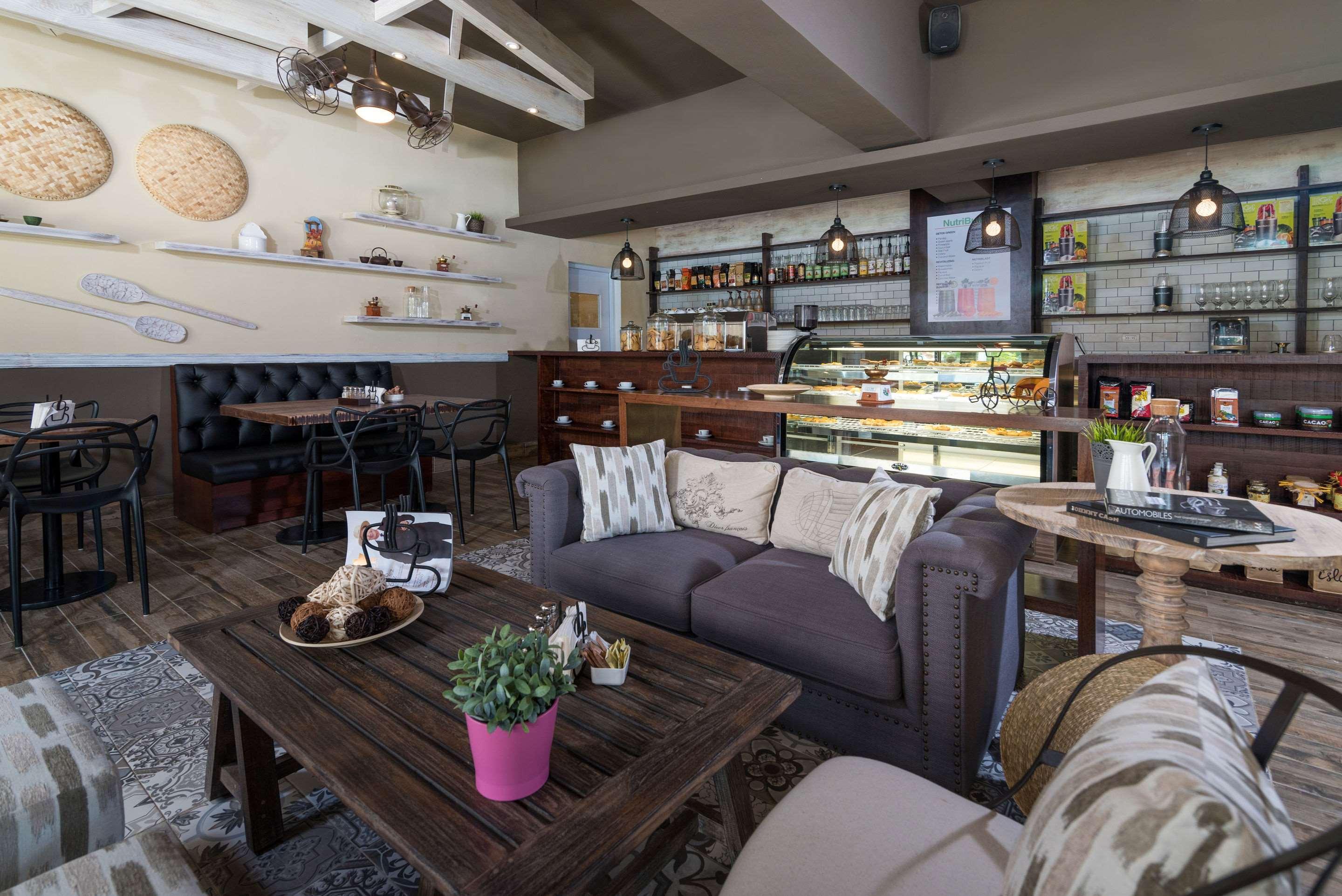 Restaurant Emotions by Hodelpa - Juan Dolio - All inclusive