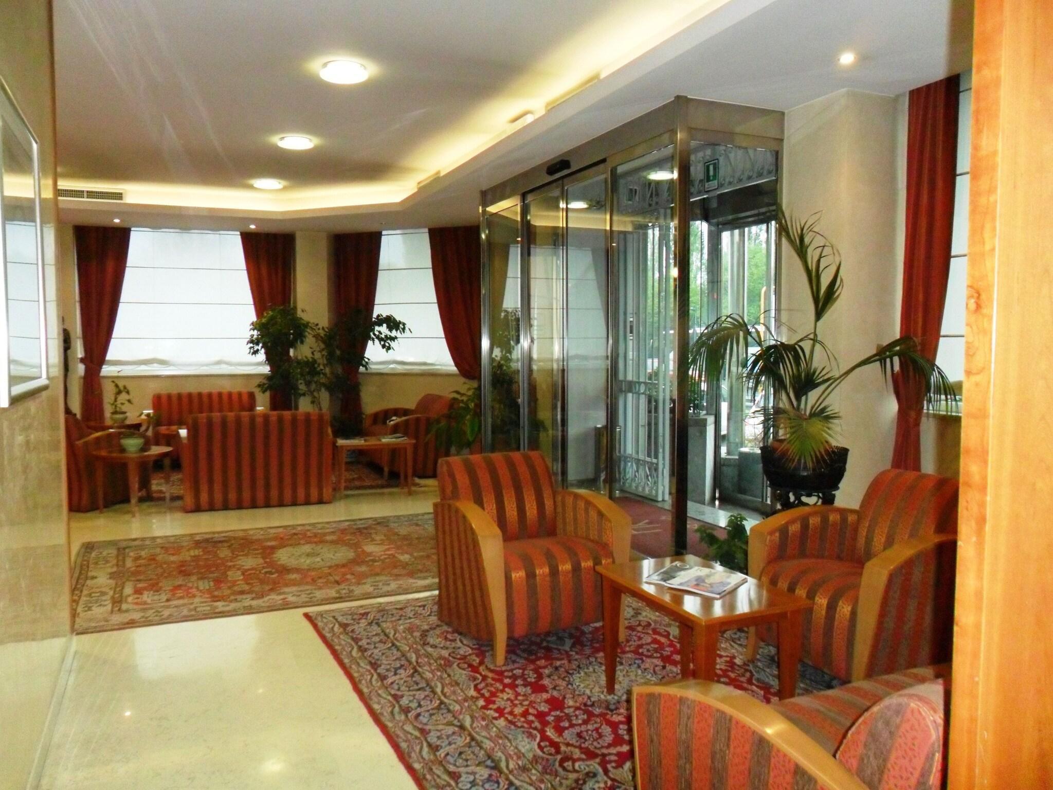 Vista Lobby Hotel Riviera