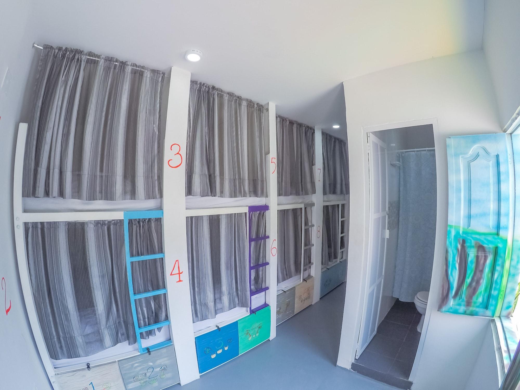 Habitación Wonderland Hostel By GB Collection