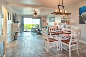 Alquiler Vacacional - Oceanfront St Helena Island Condo w/ Beach Access!