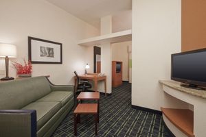 Alojamiento - Quality Inn & Suites