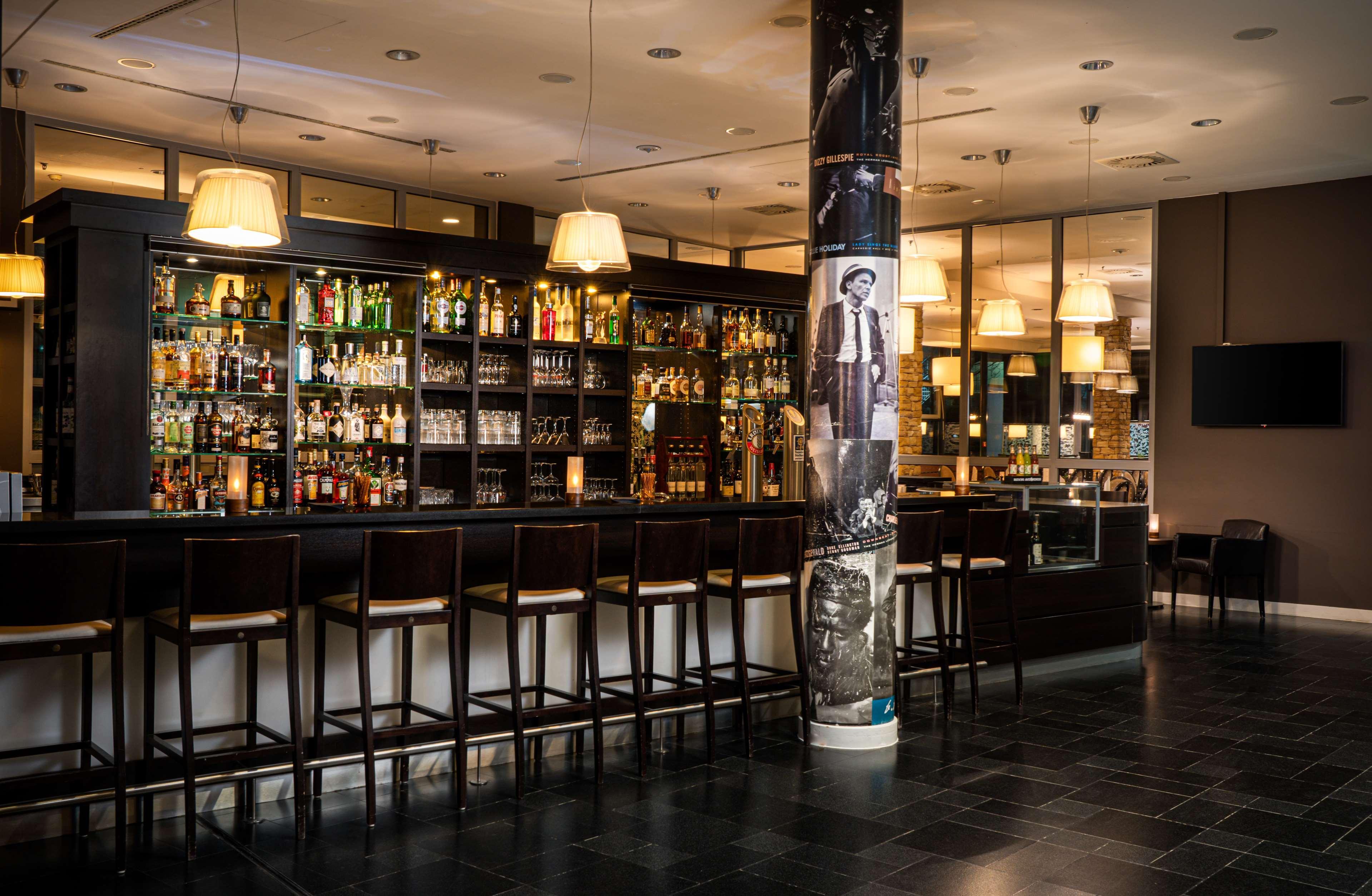 Bar/Salón The Rilano Munich, Trademark Collection by Wyndham