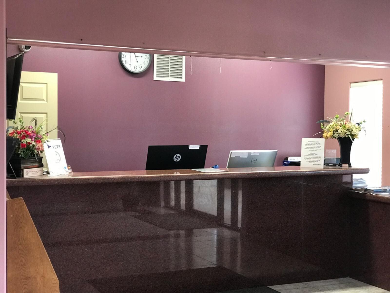 Vista Lobby Texas Inn and Suites at La Joya