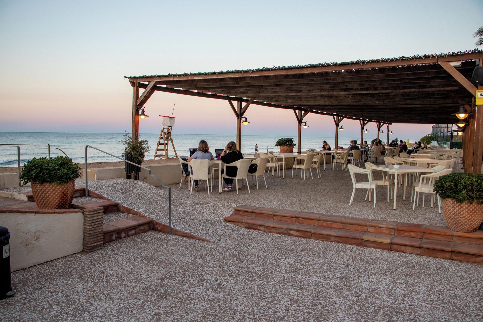 Vista Exterior Hotel Los Ángeles