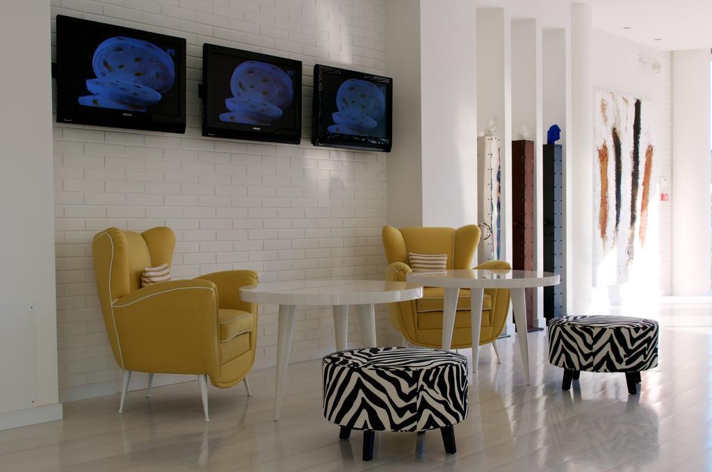 Vista Lobby Mondial Resort & Spa Hotel