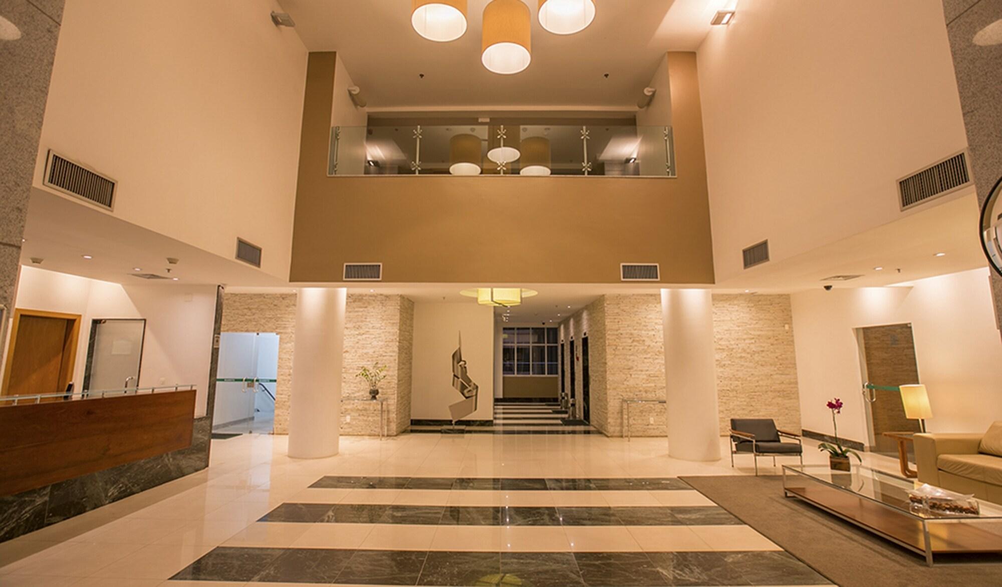 Vista Lobby Biarritz Hplus Long Stay
