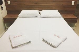 Alojamiento - Hotel Hallas