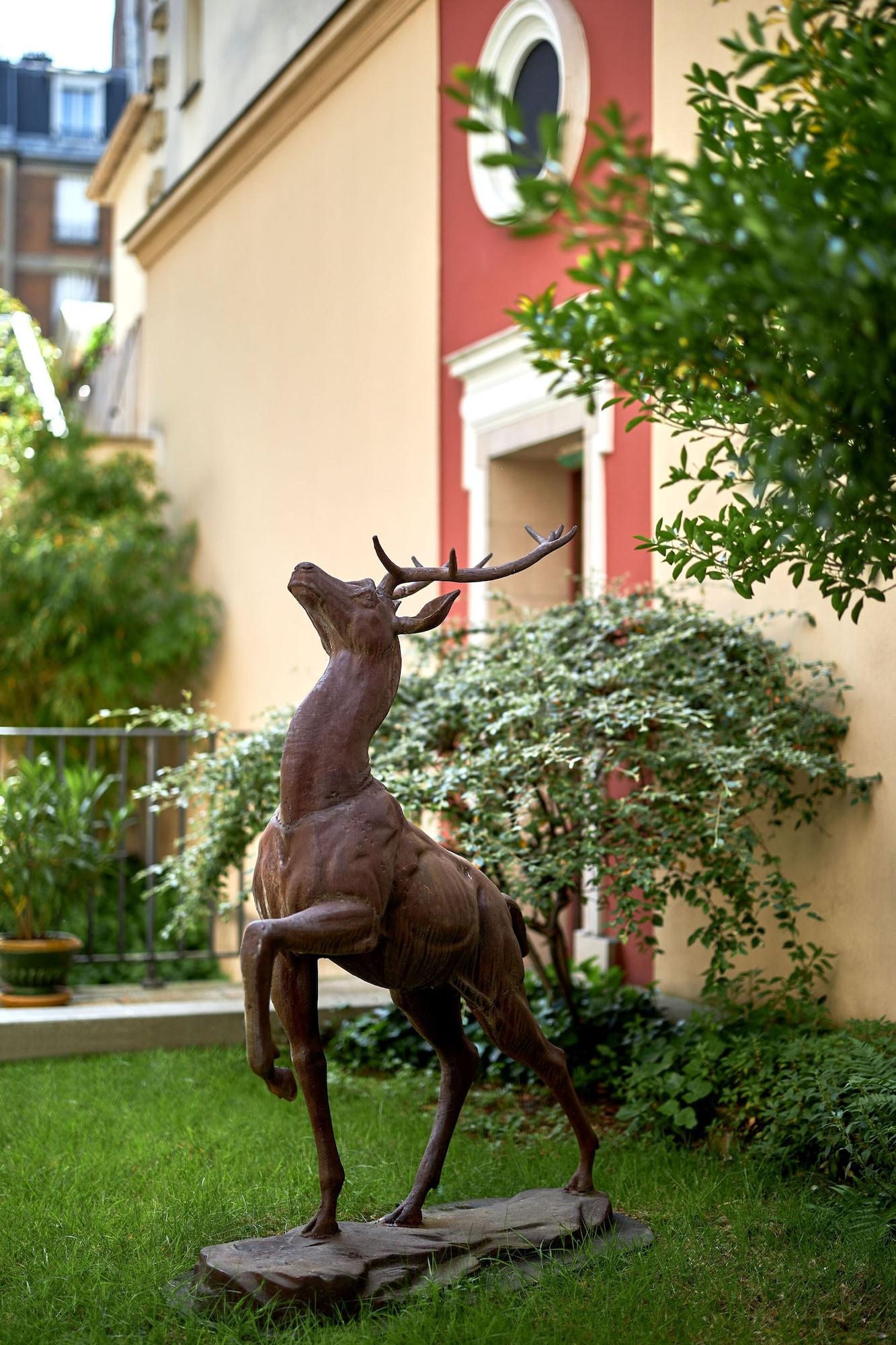 Vista Exterior Best Western Saint Louis - Grand Paris Vincennes