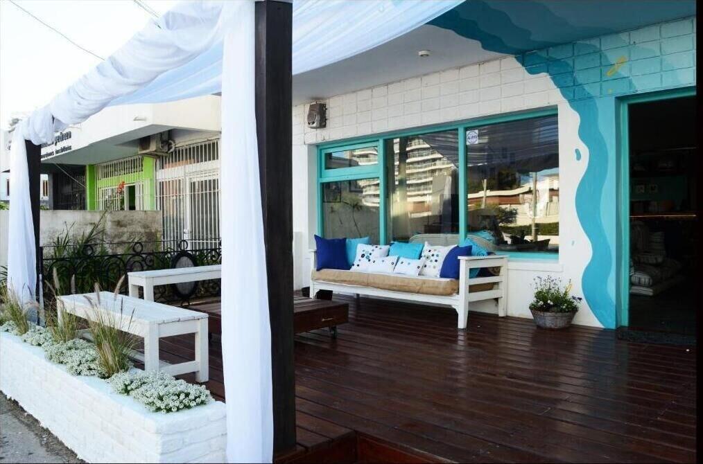 Vista Exterior Pastora Suites & Hostel