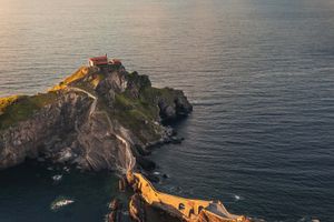 Actividad - Excursión a San Juan de Gaztelugatxe, Guernica y Mundaka