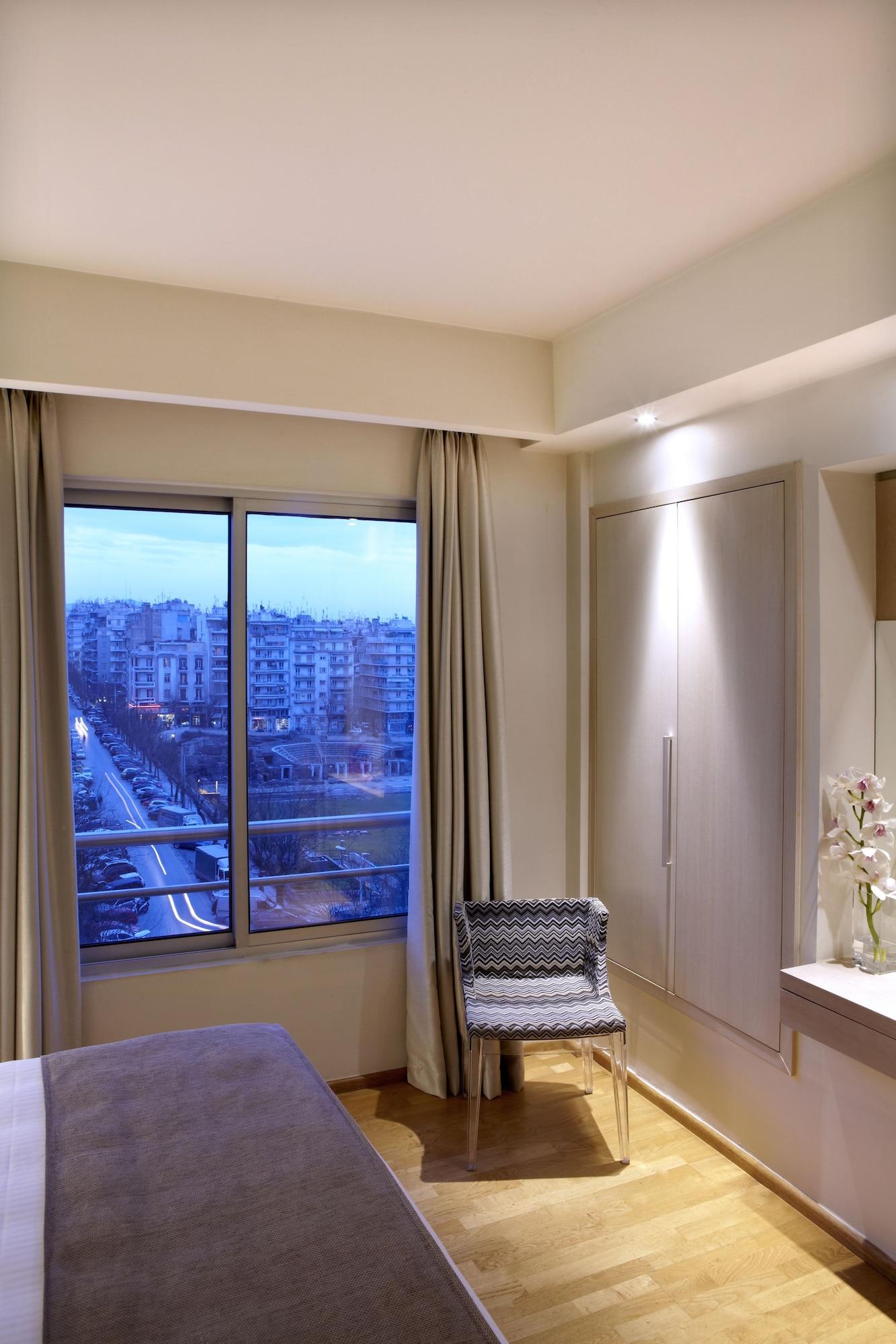 Equipamiento de Habitación Domotel Olympia