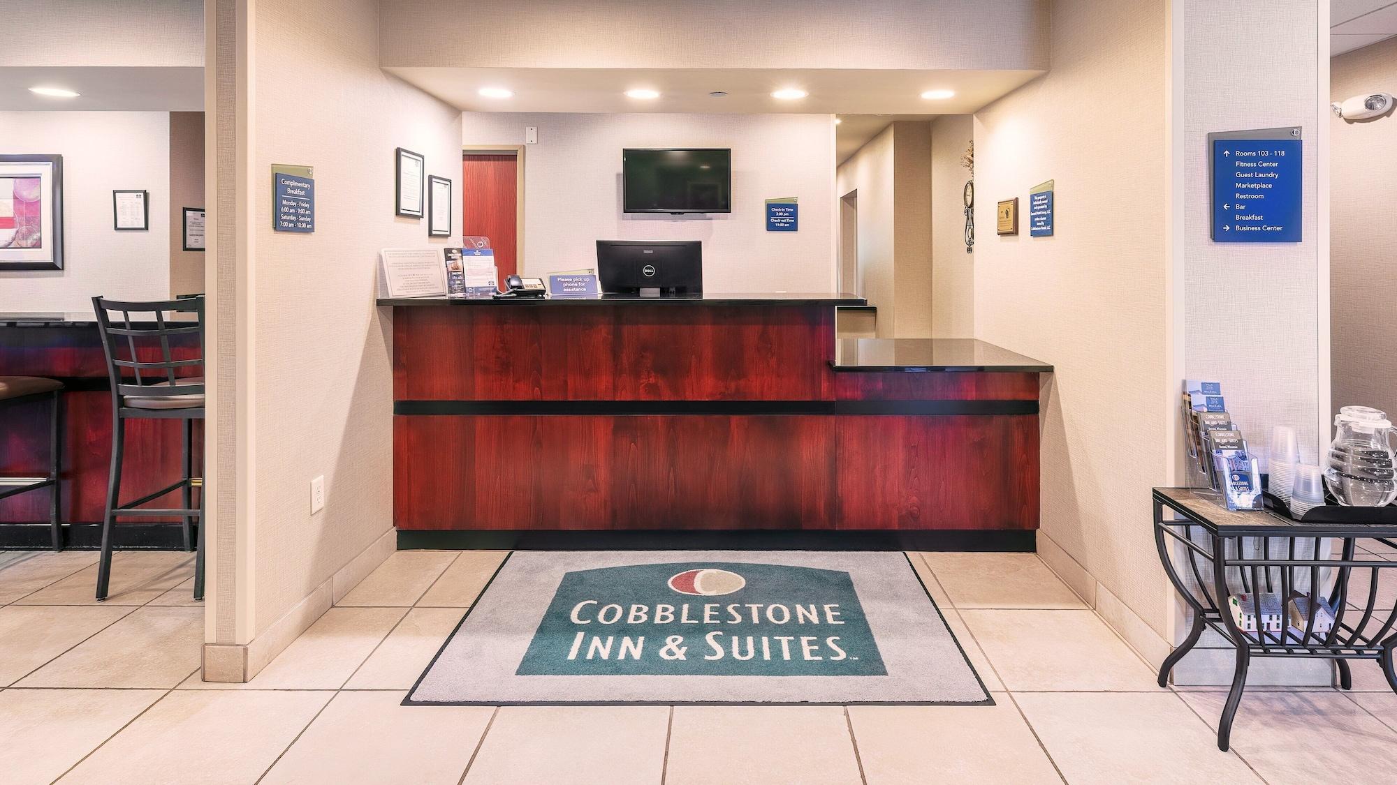 Vista Exterior Cobblestone Inn & Suites - Durand