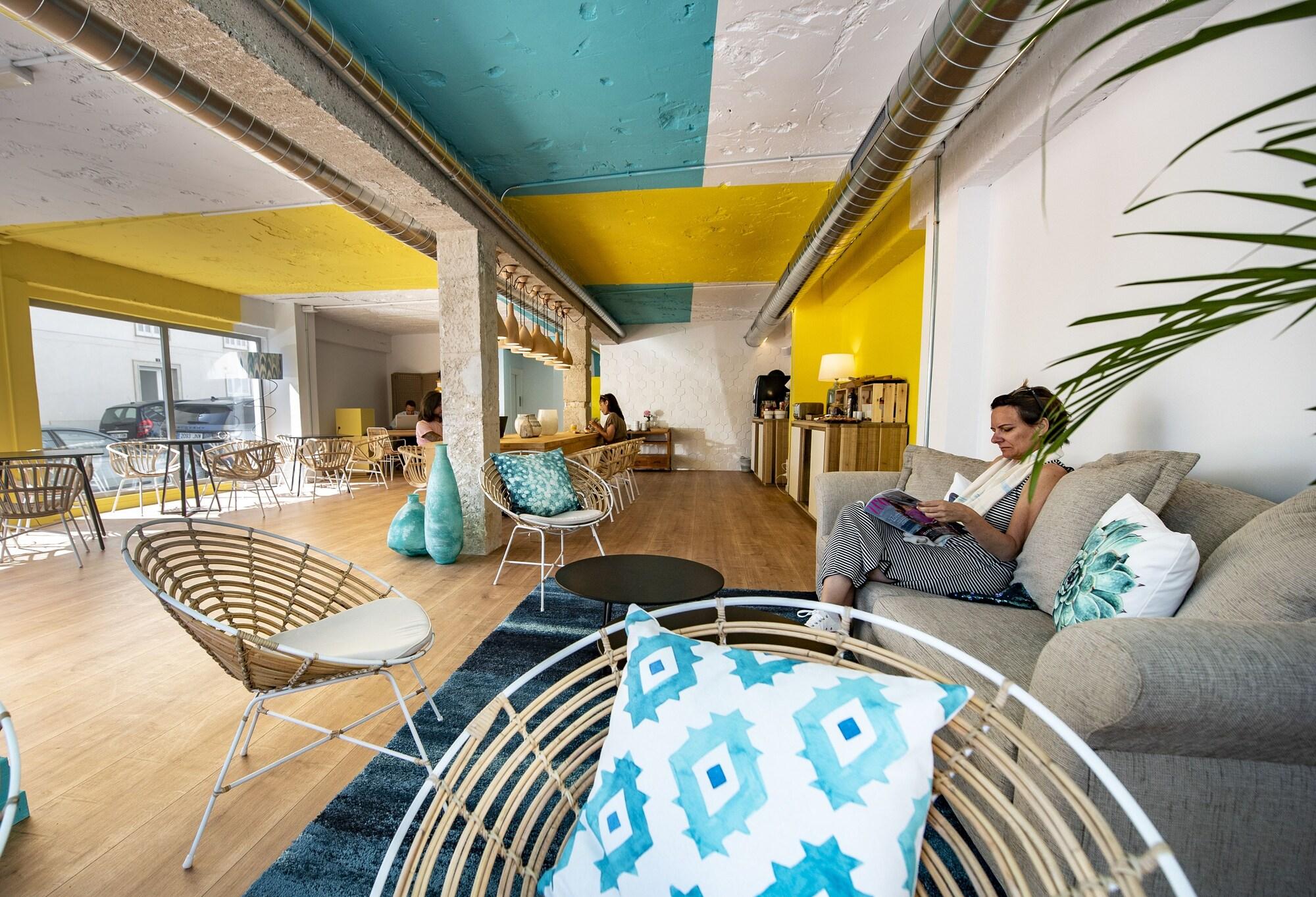 Vista Lobby Hostal Blanca