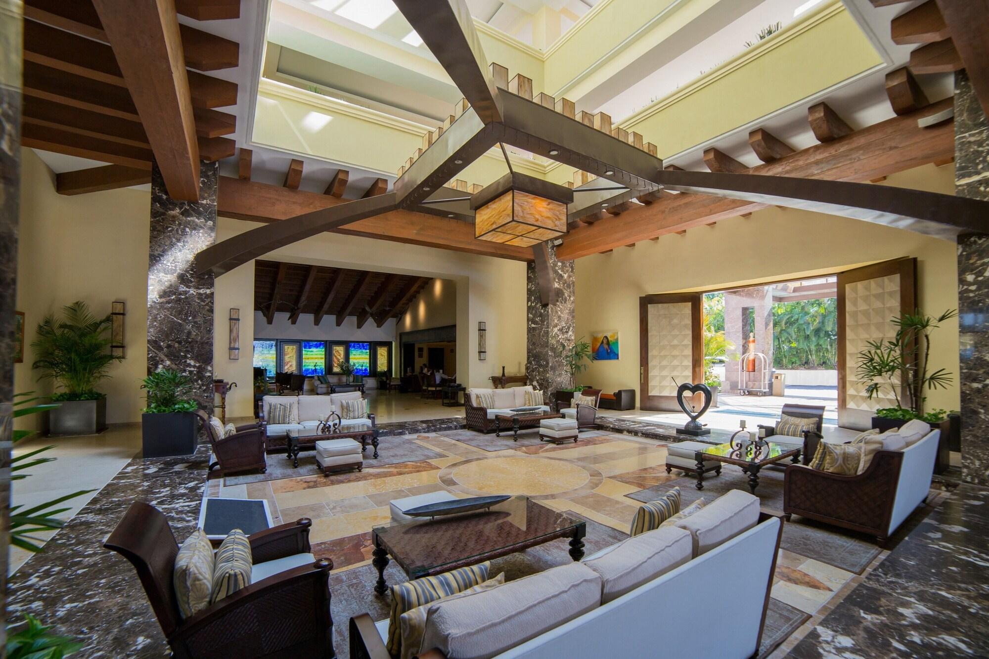 Vista Lobby Garza Blanca Resort & Spa