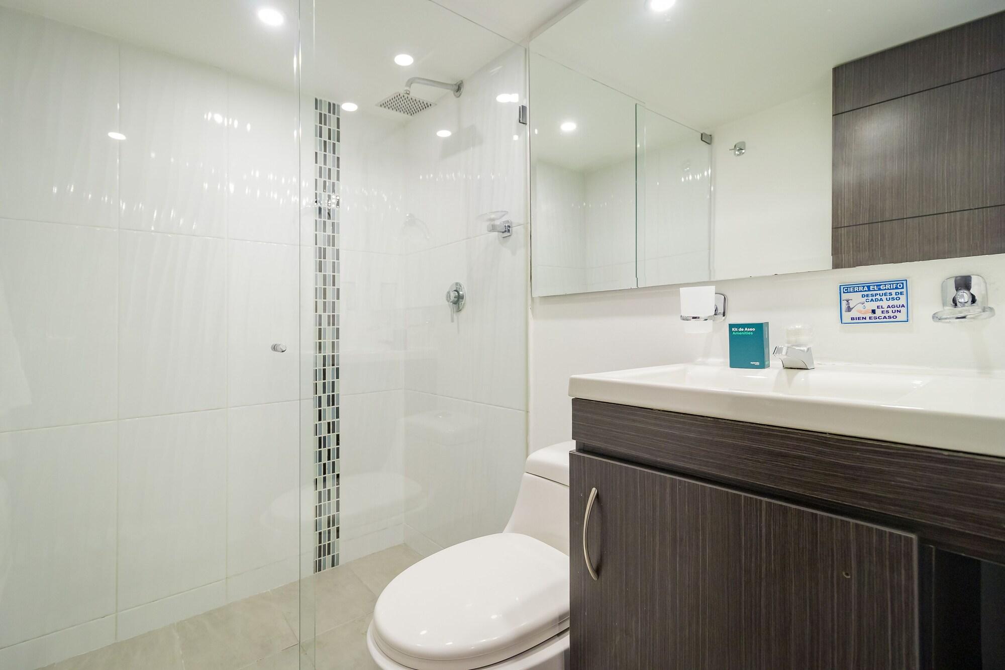 Equipamiento de Habitación Ayenda Serenity Corferias 1039