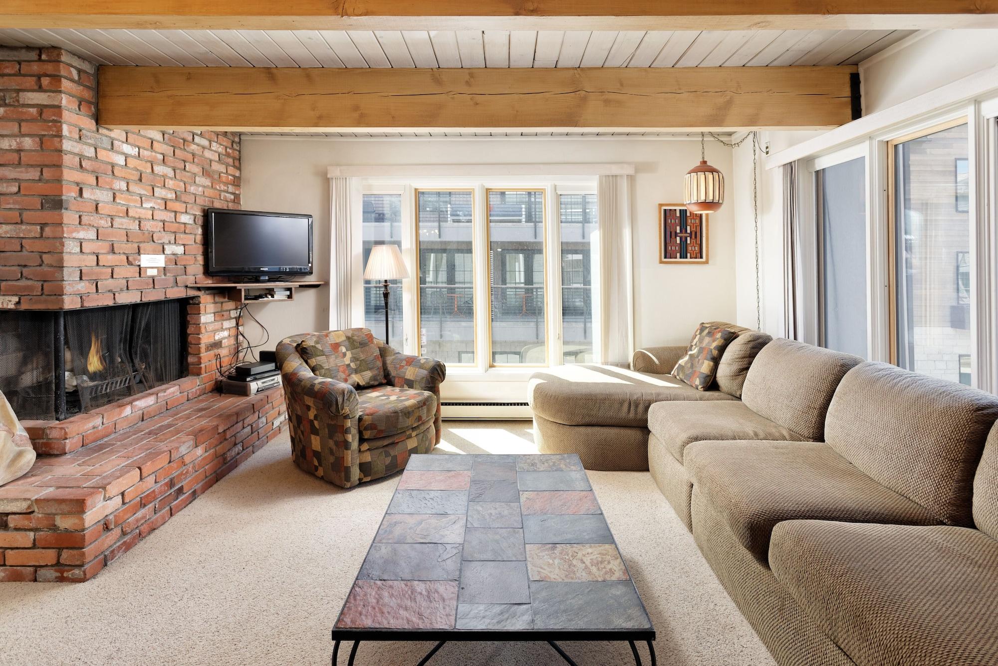 Comodidades del Alojamiento Chateau Chaumont & Dumont Condominiums by Frias