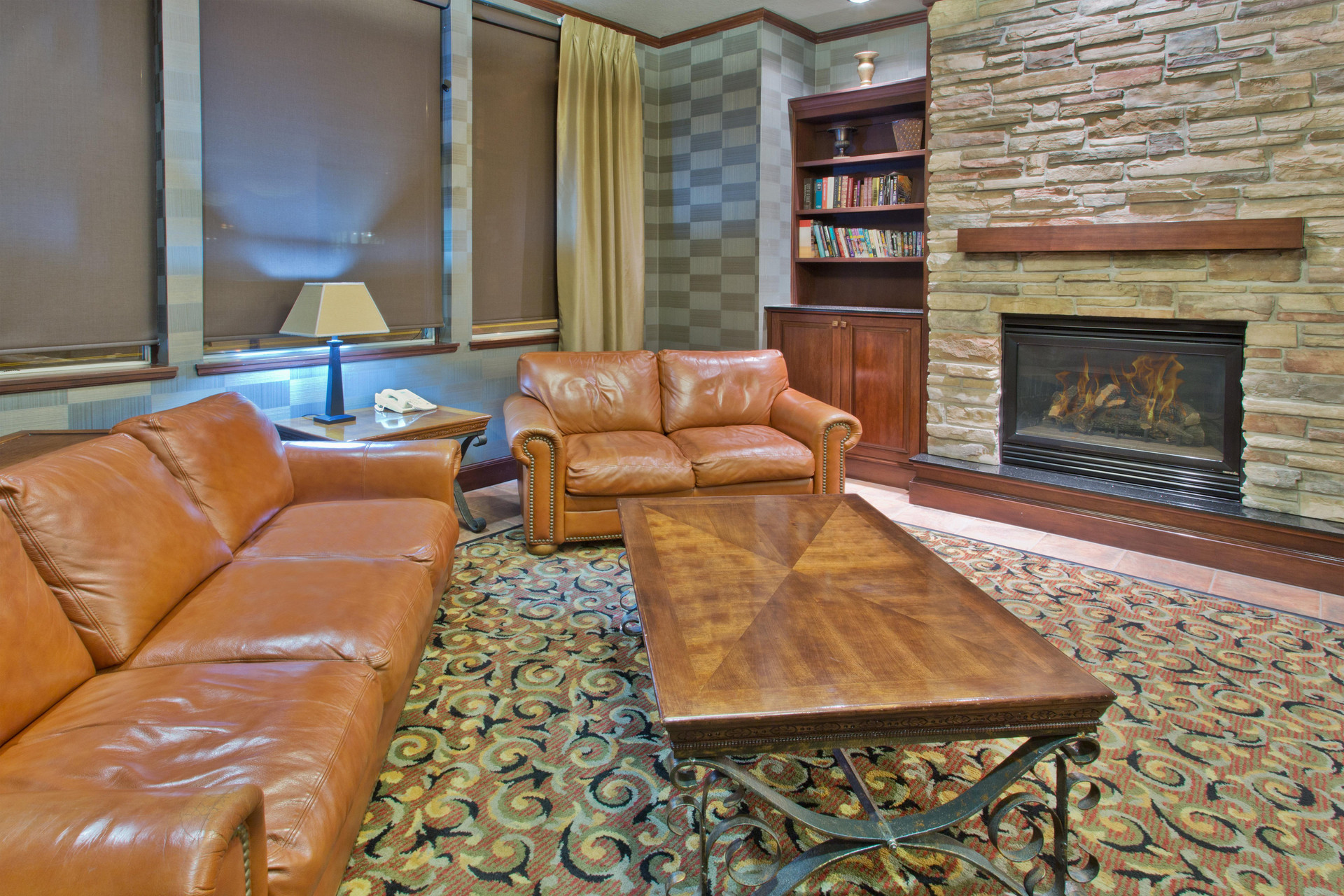 Vista Lobby Holiday Inn Express Hotel & Suites Portland-NW Downtown by IHG