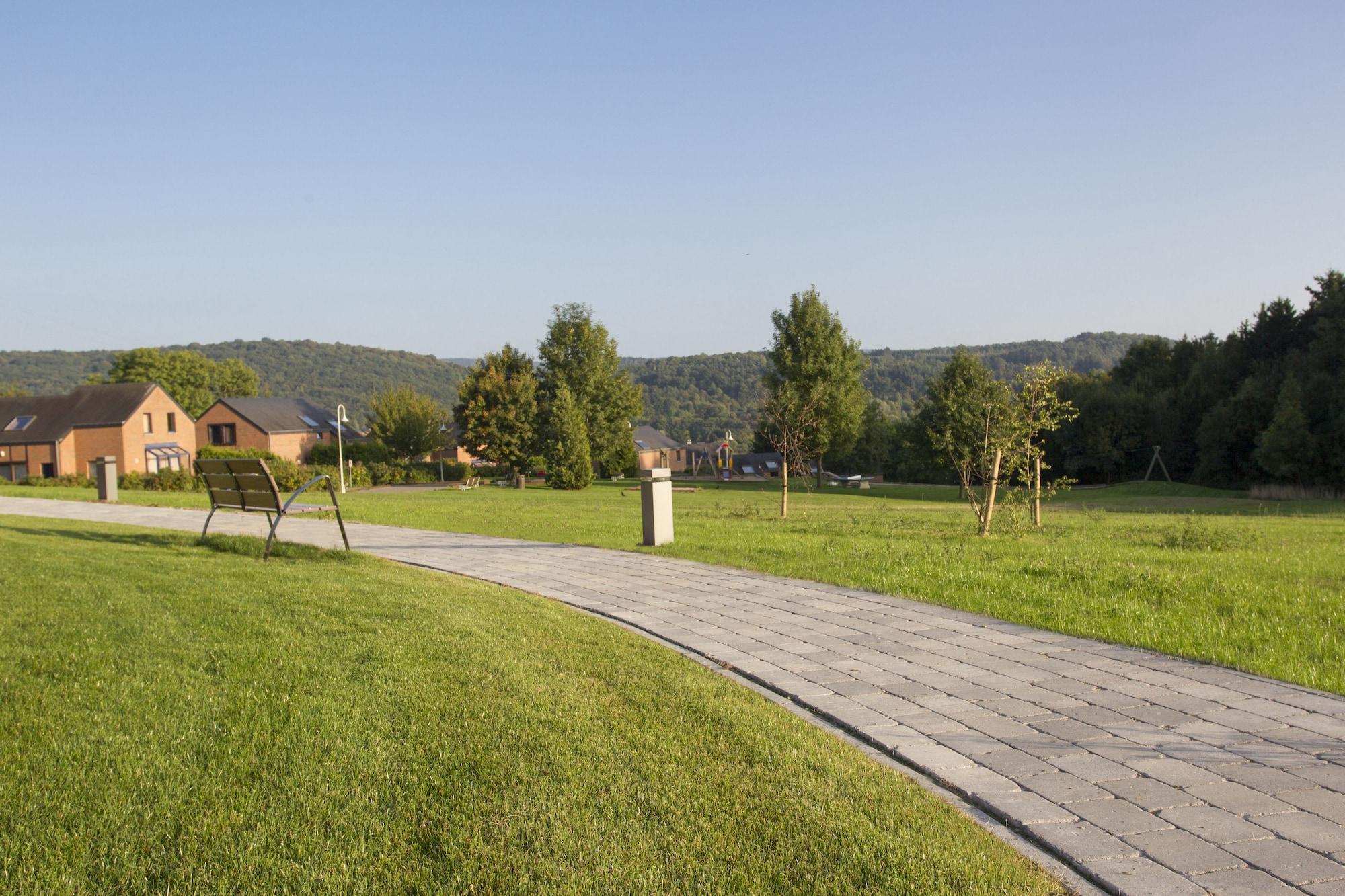 Vista Exterior Azur en Ardenne