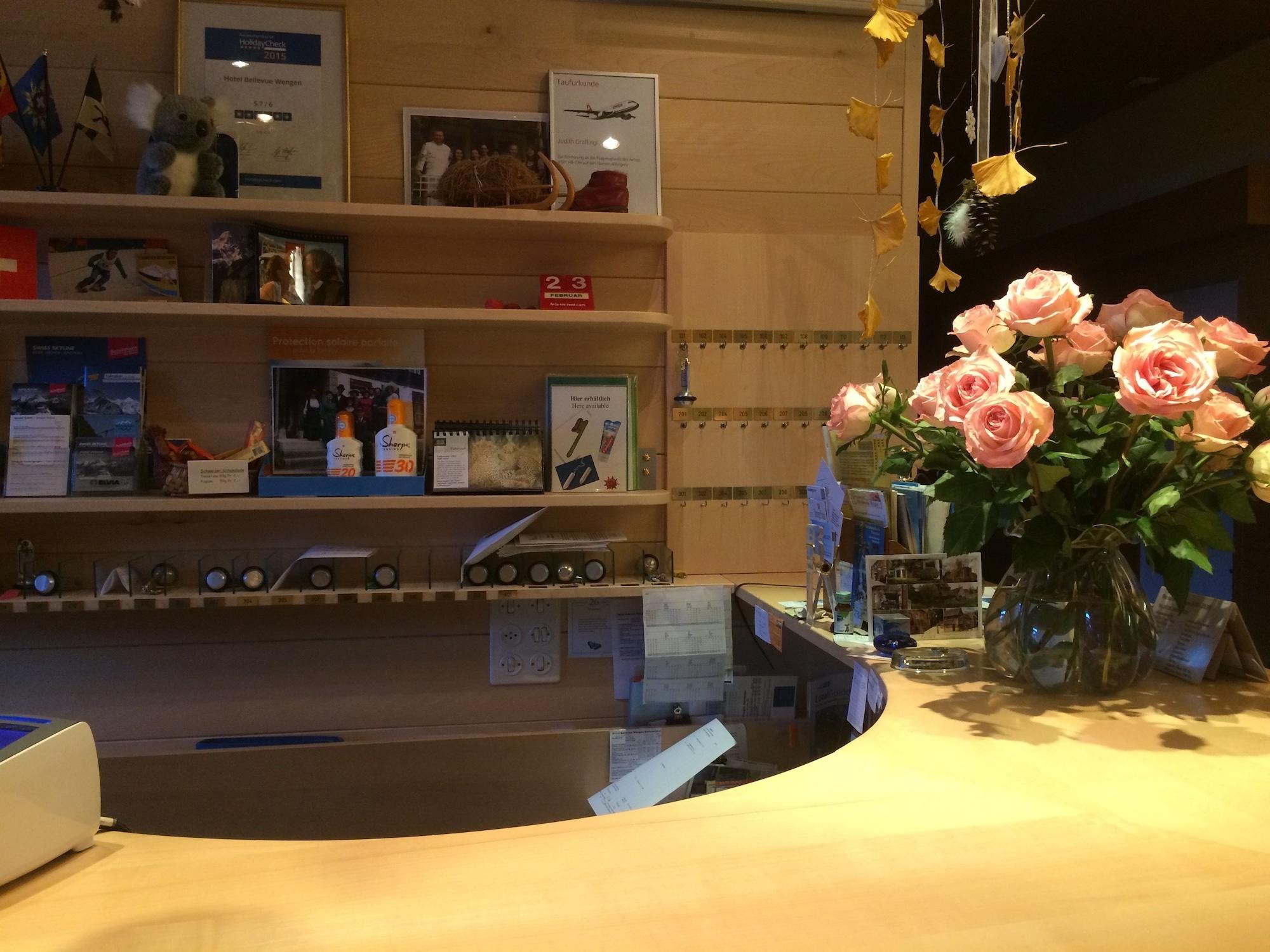 Vista Lobby Hotel Bellevue - Traditional Swiss Hideaway