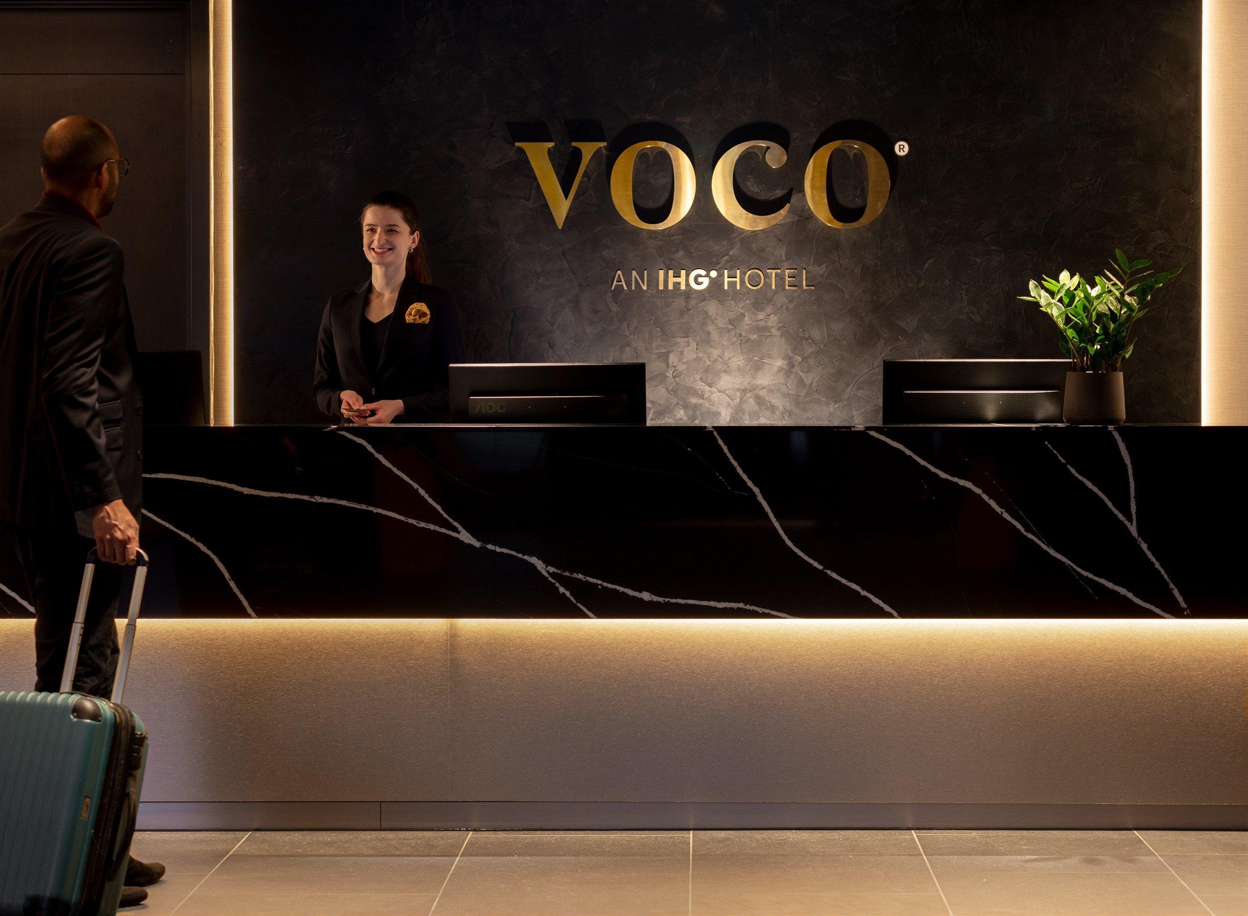 Vista Lobby voco Edinburgh-Haymarket by IHG