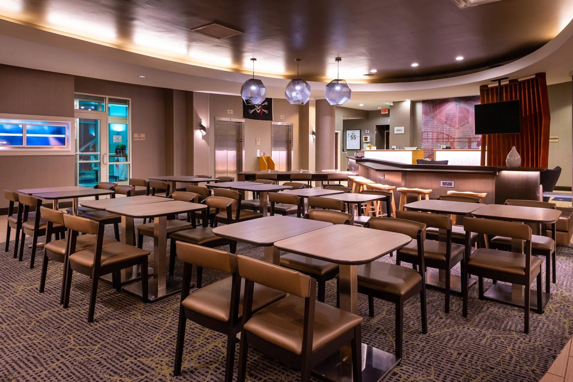 Restaurant Springhill Suites by Marriott Pittsburgh North Shore