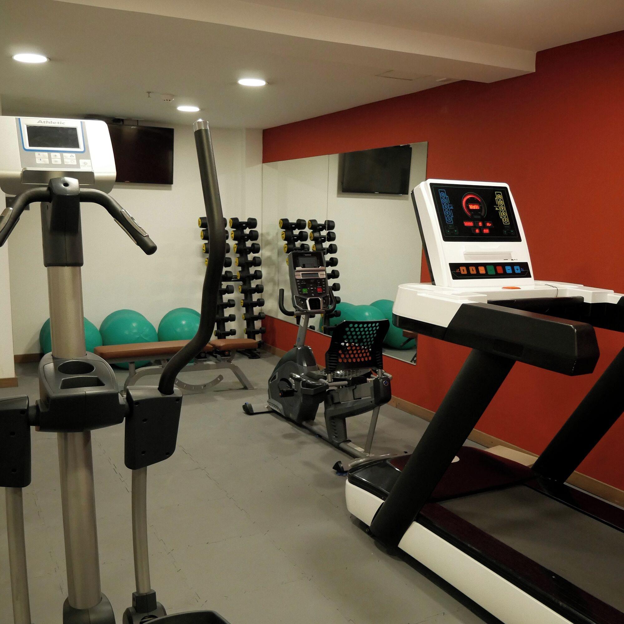 Academia The Place Hotel