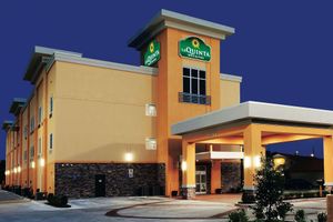 Alojamiento - Comfort Inn & Suites Claremore OK