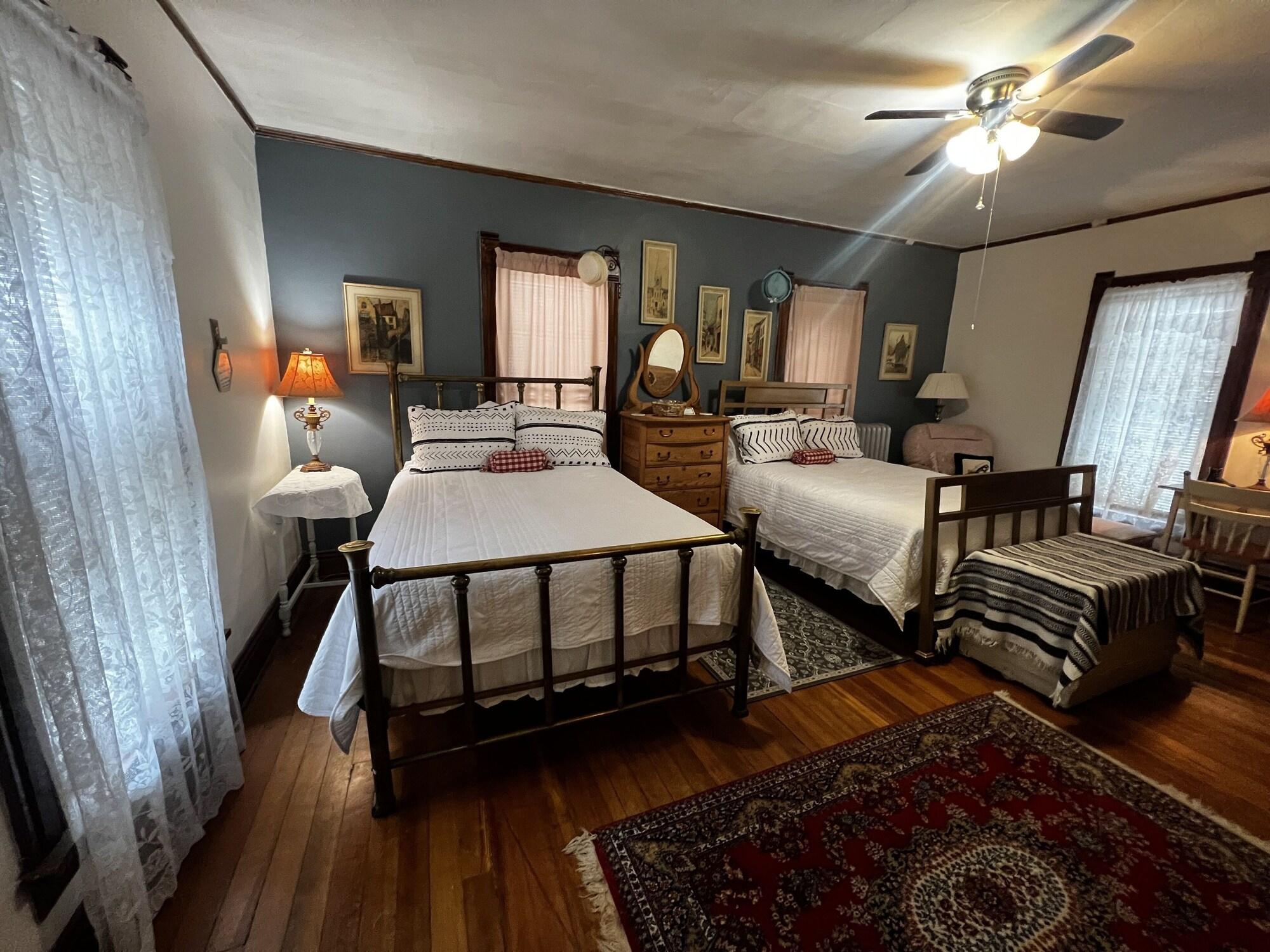 Varios The Hearts Desire B & B