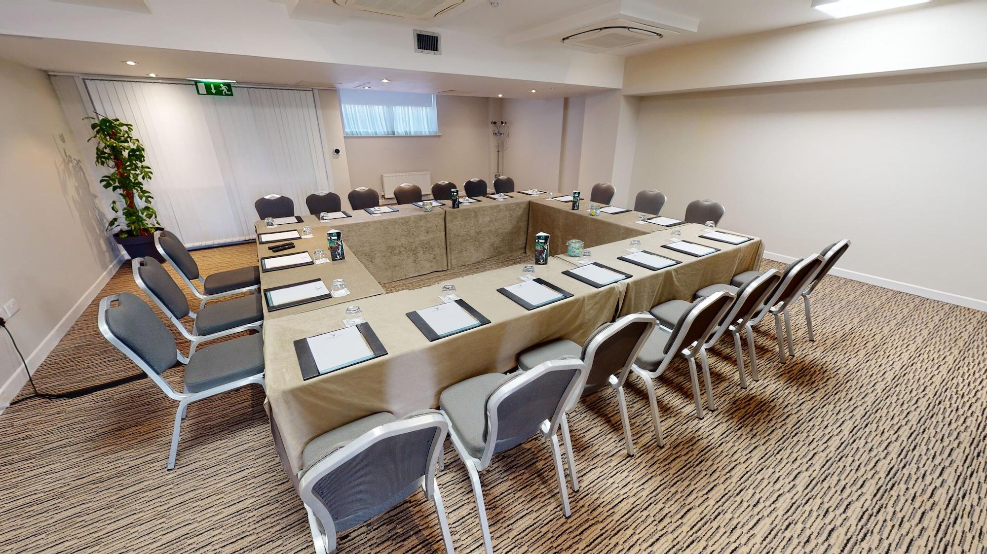 Sala de Reuniones Ashling Hotel Dublin