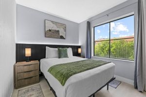 Renta temporal - 2BR Suite Near Universal w/ Pool & Gym