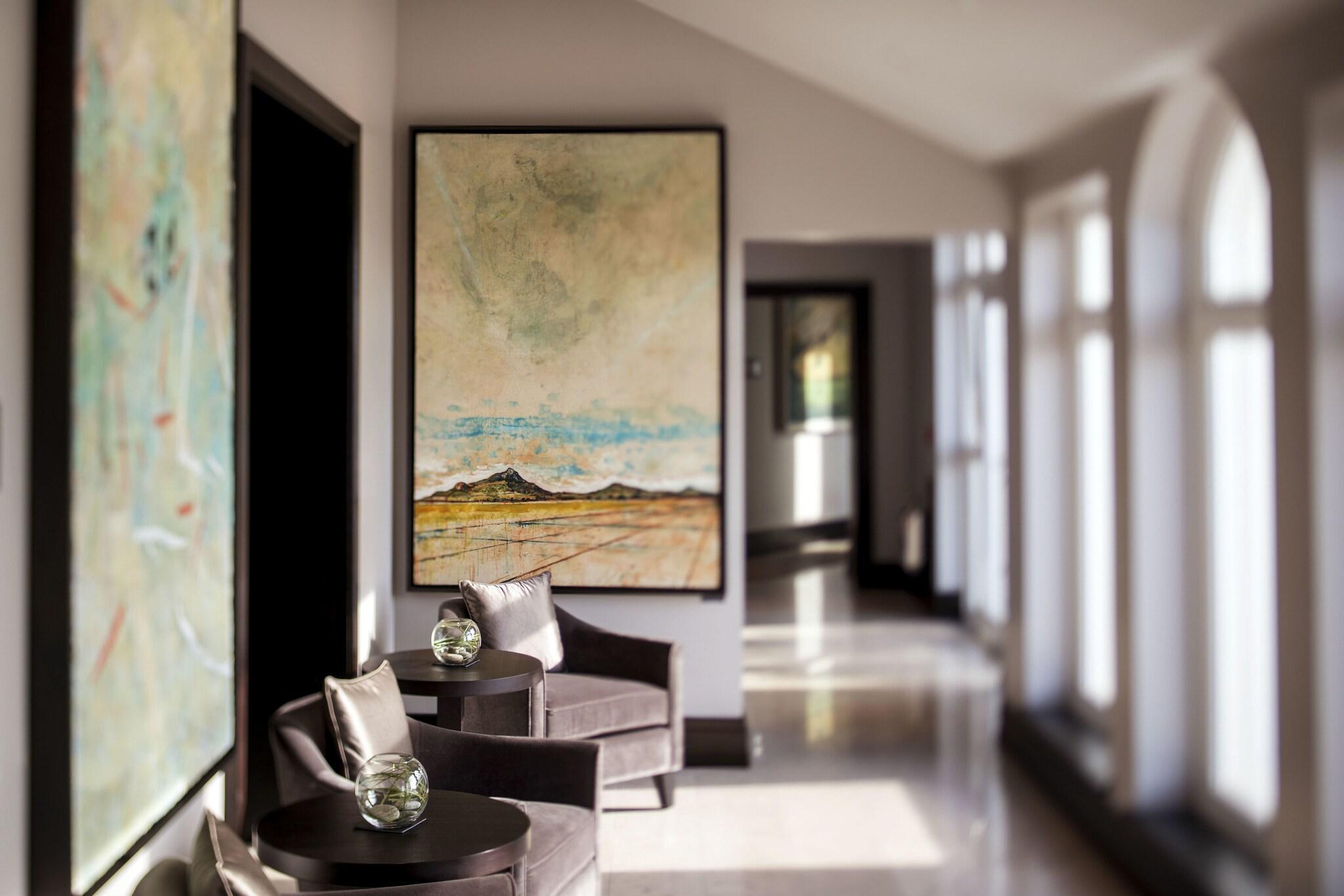 Vista Lobby Twr Y Felin Hotel