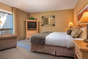 Alquiler Vacacional - 2BD/Flagstaff - Full Kitchen, Living Room, W/D and Balcony!