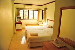 Alojamiento - Magic House Hostel