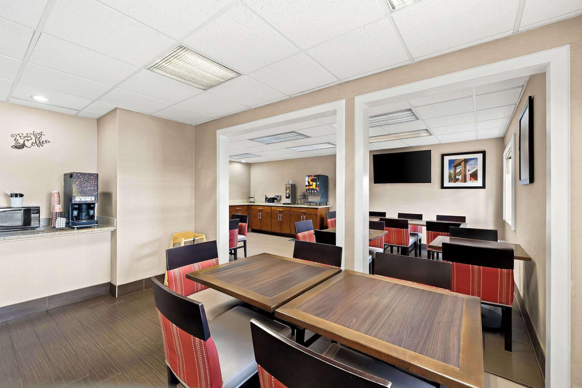 Restaurant Comfort Inn Tucson Central
